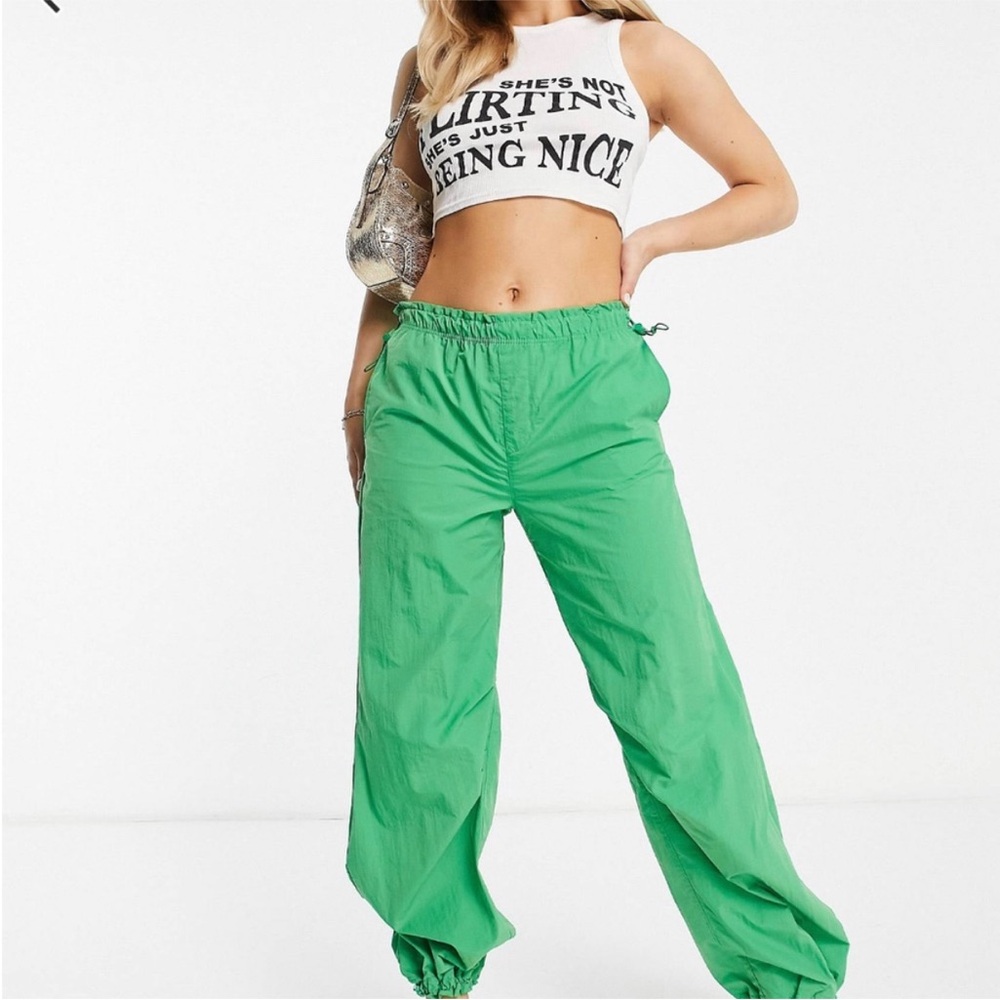 Green Women's Pants Parachute‎ Bershka XS